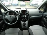 Opel Zafira 1,8 i 16V klima, závěs - náhled 26