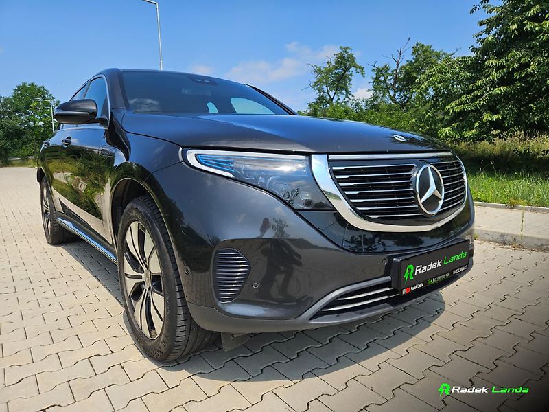 Mercedes-Benz EQC (2022) 4MATIC 80 kWh - fotka 1 z 17