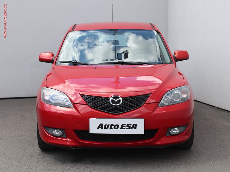 Mazda 3 (2005) 1.3i, ČR - fotka 2 z 3