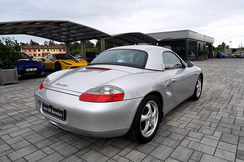 Porsche Boxster 2.5i/205PS/hardop/54.000 km !! - fotka 23 z 50