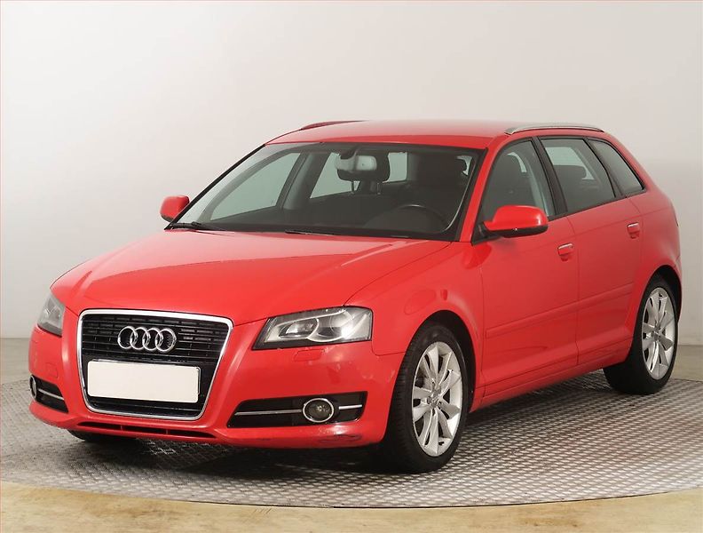 Audi A3 (2012) 1.2 TFSI, Automat, Serv.kniha - fotka 2 z 17