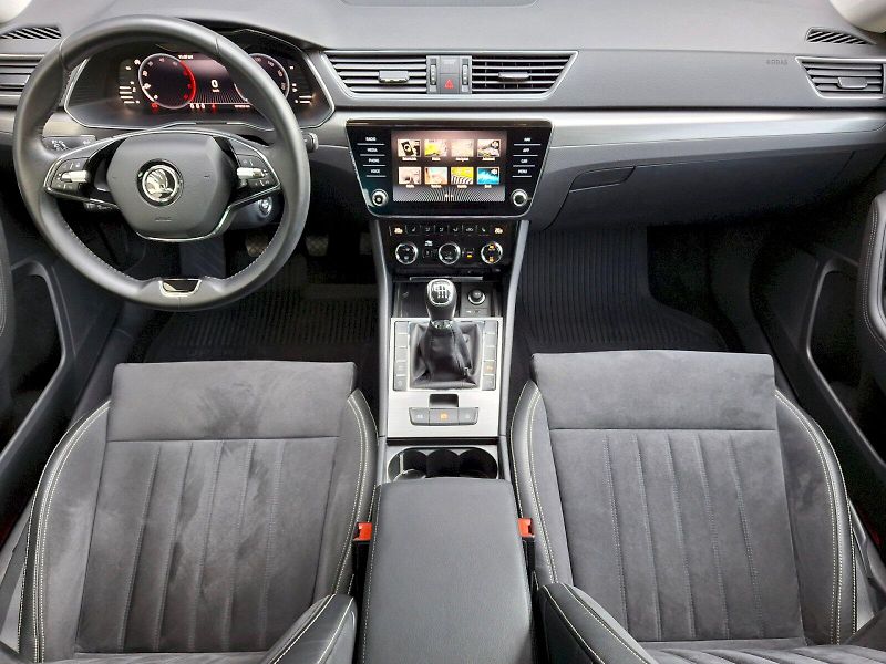 Škoda Superb (2022) Style Plus Top 2,0TDi 110kW - fotka 5 z 35