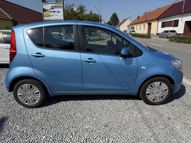 Opel Agila 1.0i KLIMA PEKNY  1 MAJITEL. - fotka 6 z 13