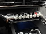 Peugeot 3008 1,2 ALLURE AUTOMAT LED 1MAJ ČR - náhled 23