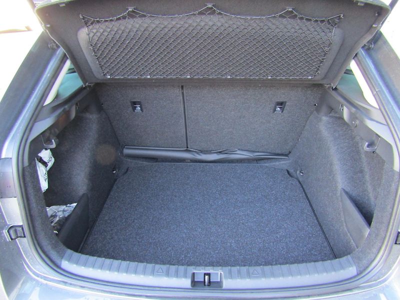 Škoda Scala FL Selection 1.0 TSI /85kW 6st - fotka 15 z 30