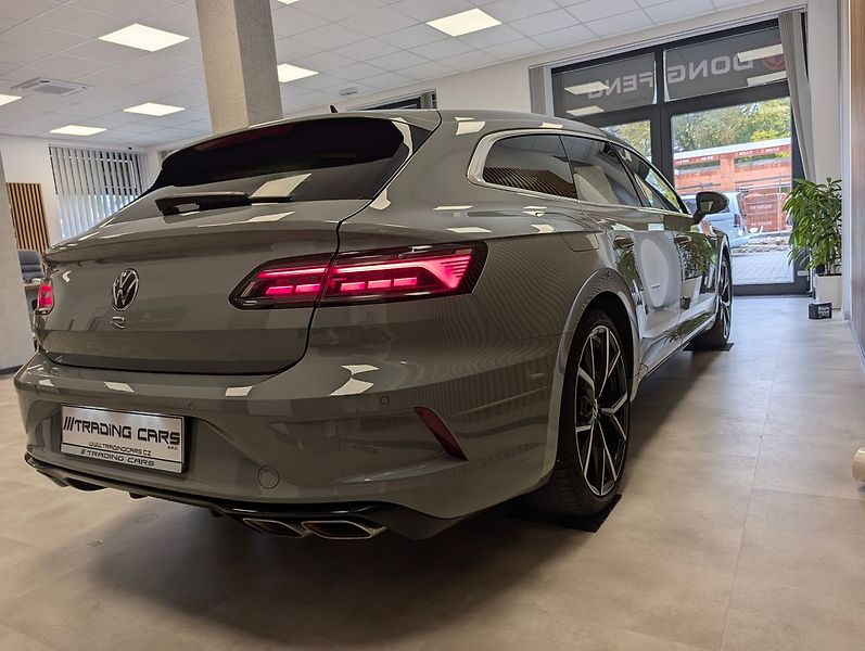 Volkswagen Arteon Shooting Brake 2.0 TSI R 235KW Shooting Brake - fotka 7 z 32