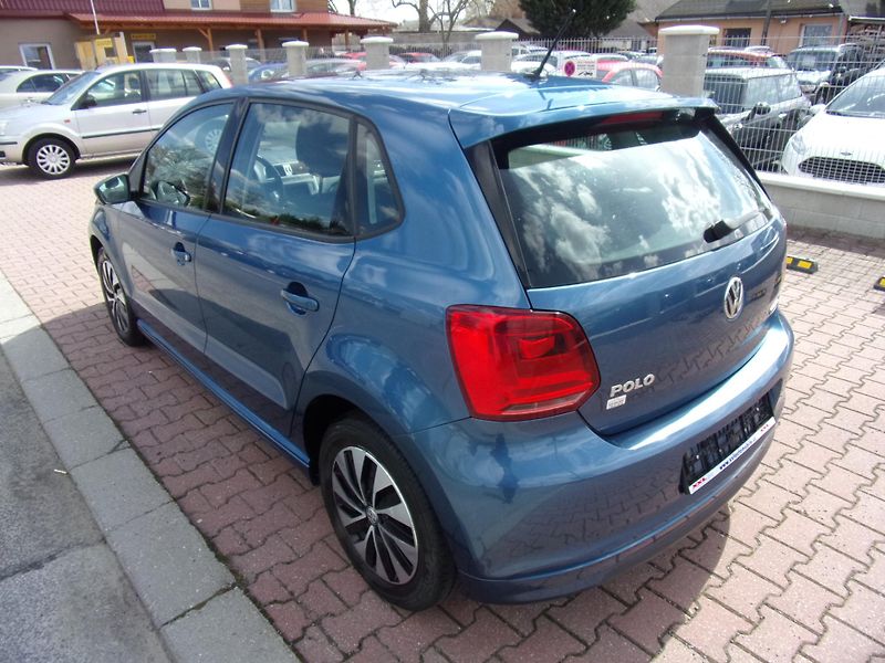 Volkswagen Polo (2017) 1,0TSI KLIMA TEMP VÝHŘEV - fotka 8 z 24