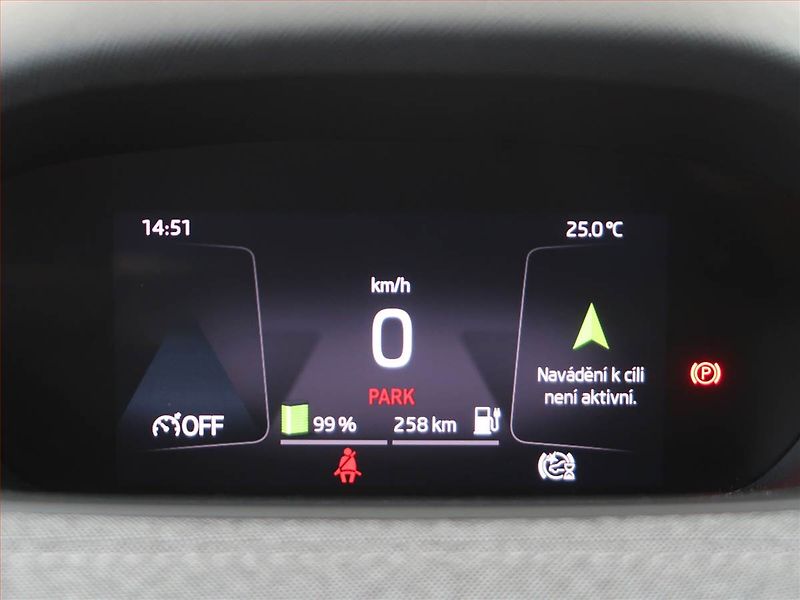 Škoda Enyaq (2022) 60 (62 kWh), SoH 92% - fotka 11 z 15