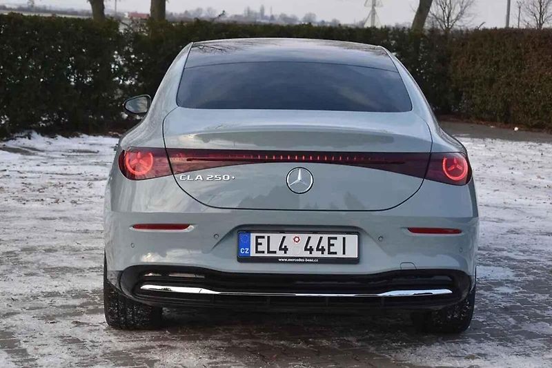 Mercedes-Benz CLA.