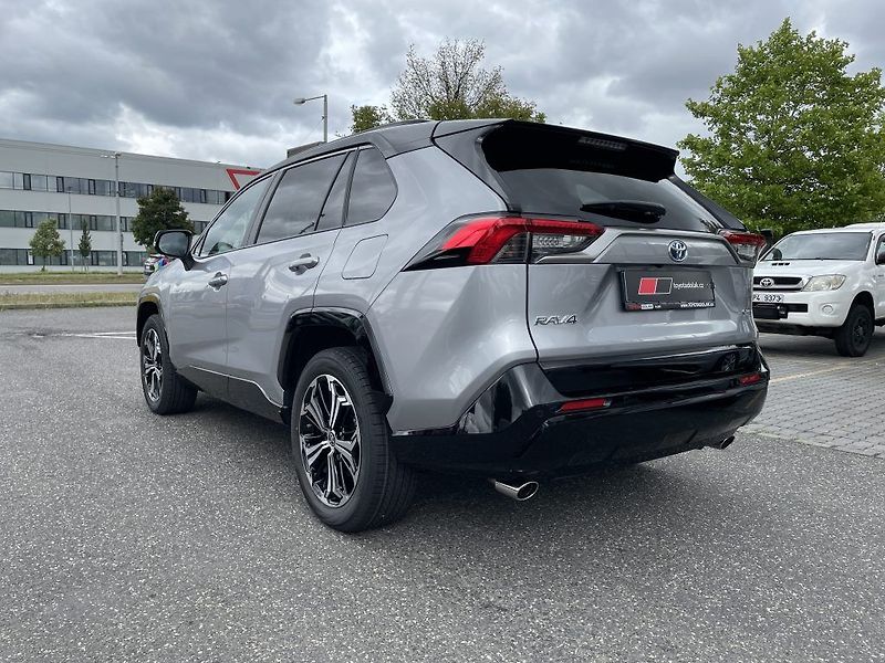 Toyota RAV4 2.5 Plug-in Hybrid ODBĚR 7/26 - fotka 7 z 30