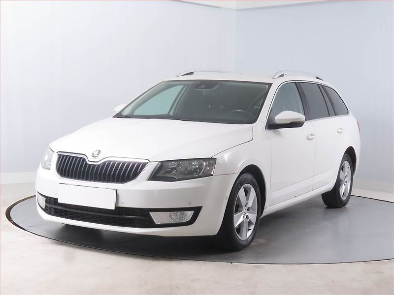 Škoda Octavia (2014) Elegance 1.6 TDI, 4X4 - fotka 2 z 14