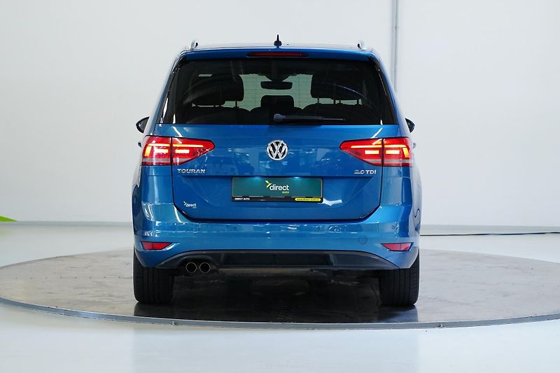 Volkswagen Touran - fotka 6 z 29