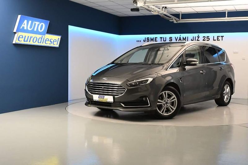 Ford S-MAX (2022) 2.0 LED ACC SONY Tažné WEBASTO - fotka 2 z 40