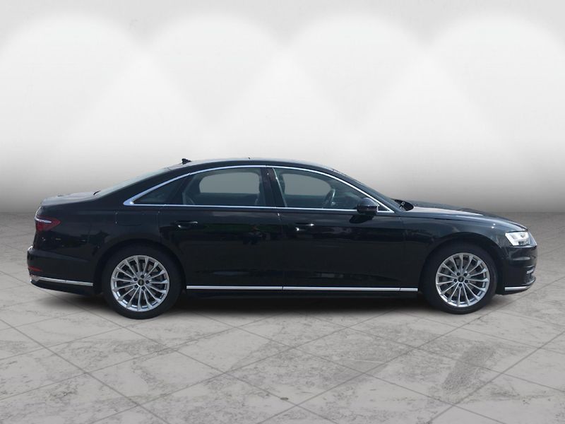 Audi A8 55 TFSI 250 KW Quattro - fotka 8 z 30