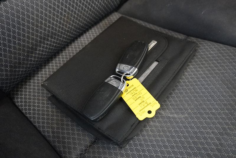 Audi Q5 3,0 TDI QUATTRO AUTOMAT - fotka 28 z 28