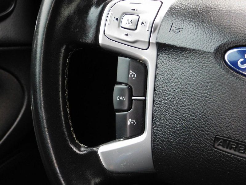 Ford S-MAX 2,0ECOBOOST,149kW,CZ,SERVISKA - fotka 10 z 17