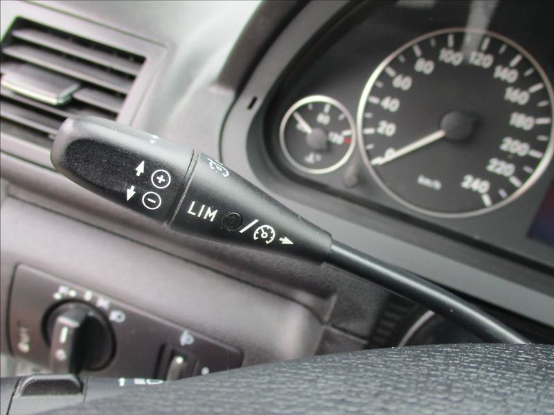 Mercedes-Benz Třídy A 2,0 160 CDI, klima, servis, - fotka 27 z 45