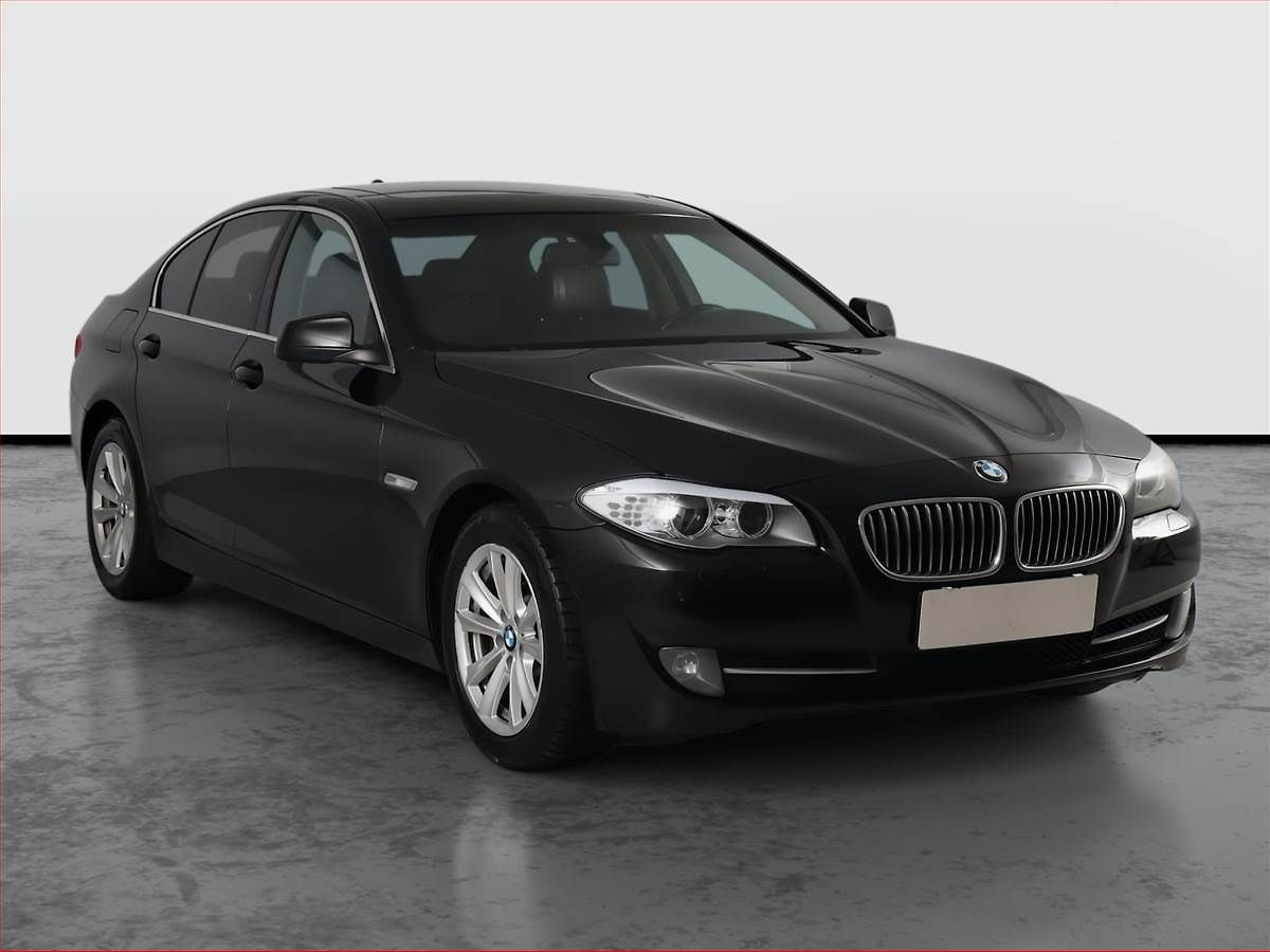 BMW Řada 5 530d, Automat, Navi, Xenony