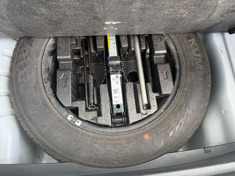 Škoda Octavia Selection  2,0TDI 85kW 6G Matr - fotka 17 z 18