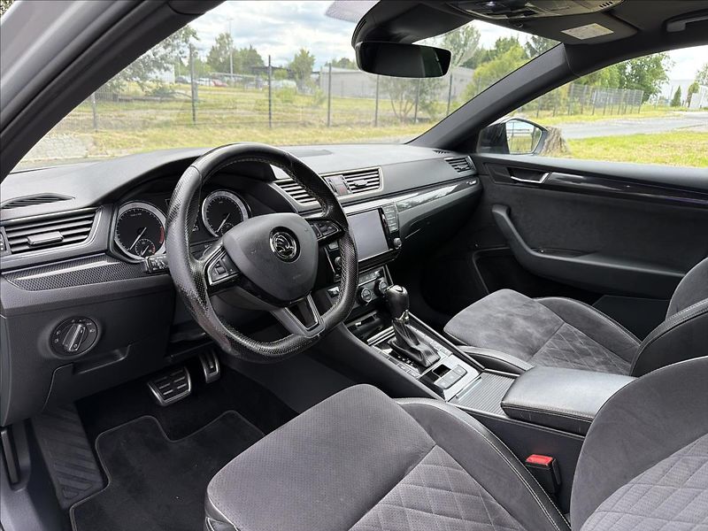 Škoda Superb 2,0 TDI SPORTLINE DSG ČR DPH - fotka 9 z 26