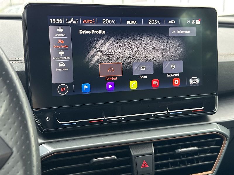 Cupra Formentor (2022) 1.5 TSI DSG - fotka 17 z 33