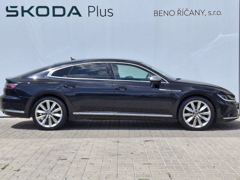 Volkswagen Arteon (2022) Elegance DSG 2,0TSi 140kW - fotka 11 z 35