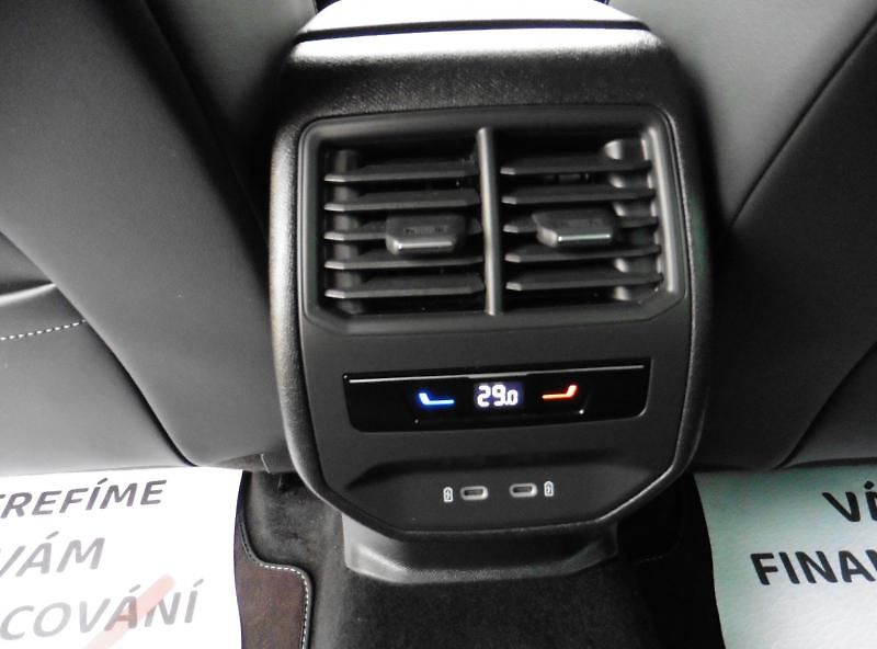 Seat Leon 2,0 TDI Xcellence ST, nové ČR, - fotka 13 z 23