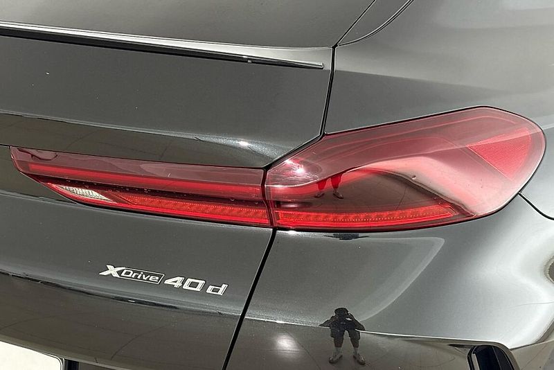 BMW X6 xDrive40d - fotka 5 z 29