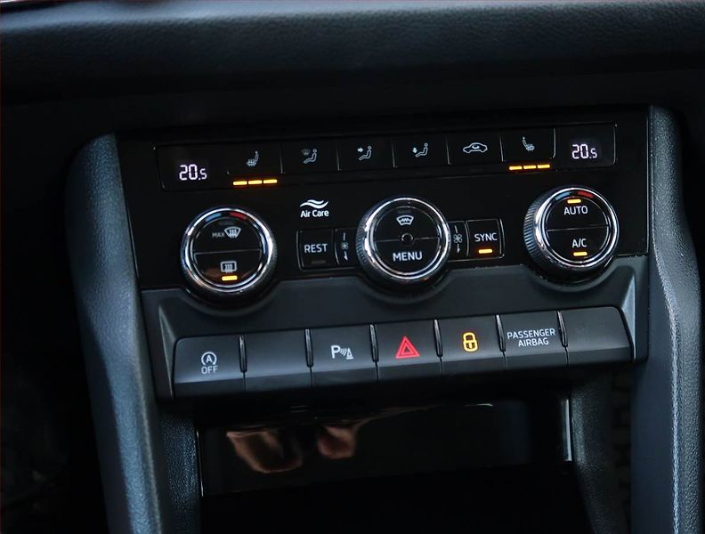 Škoda Kodiaq (2019) 2.0 TDI 4x4 - fotka 19 z 30