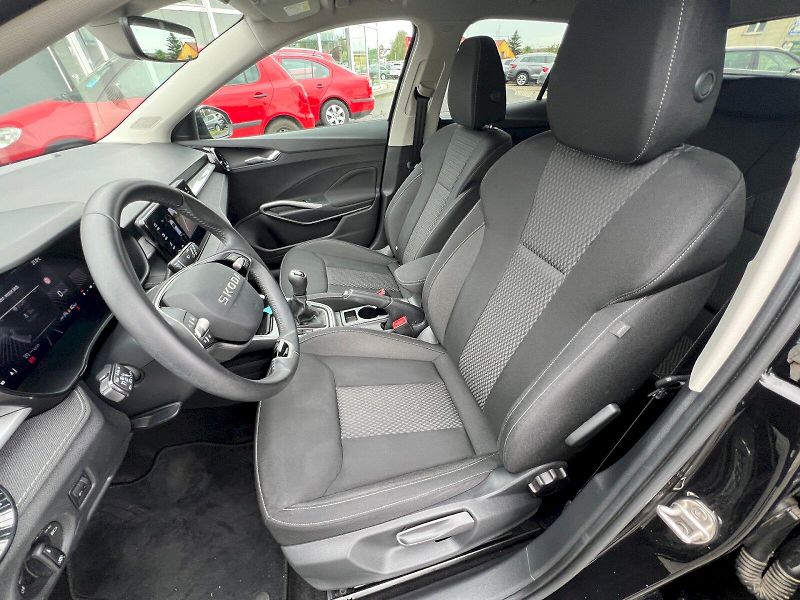 Škoda Fabia (2025) Top Selection 1.0TSi 70kW 5°ma - fotka 12 z 30