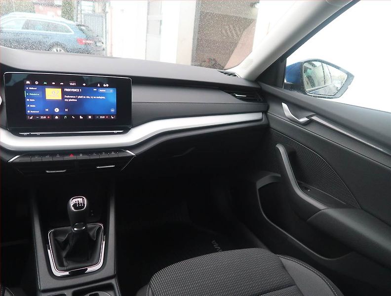 Škoda Kodiaq (2023) 2.0 TDI - fotka 8 z 31