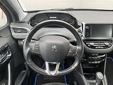 Peugeot 208 (2017) 1.2PT, Allure, AT, navi, TZ - náhled 11