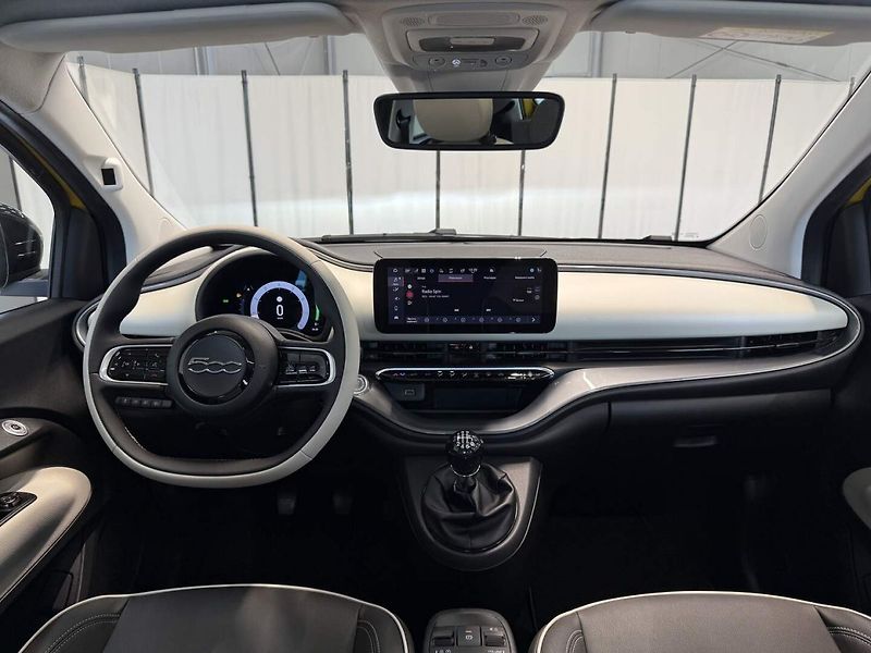 Fiat 500 (2026) La Prima Hybrid 1.0 BSG - fotka 7 z 23