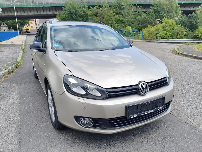 Volkswagen Golf (2013) VI 1,2 TSI Combi 77Kw Match - fotka 3 z 33