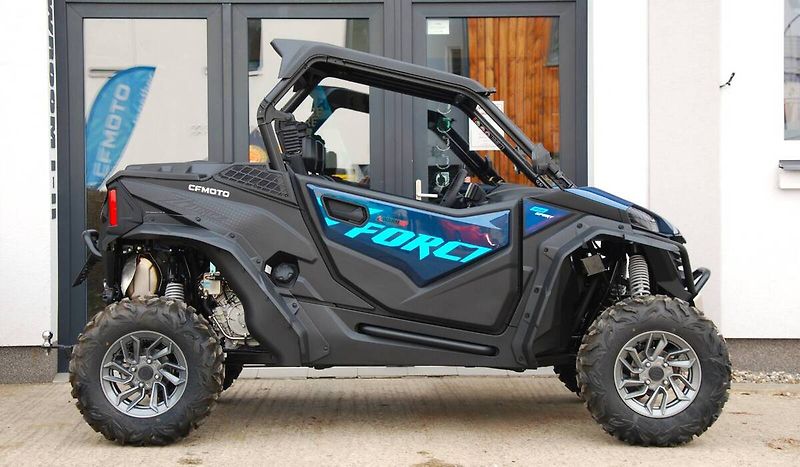 CFMOTO (2026) Gladiator Z950 Sport BLUE - fotka 2 z 25