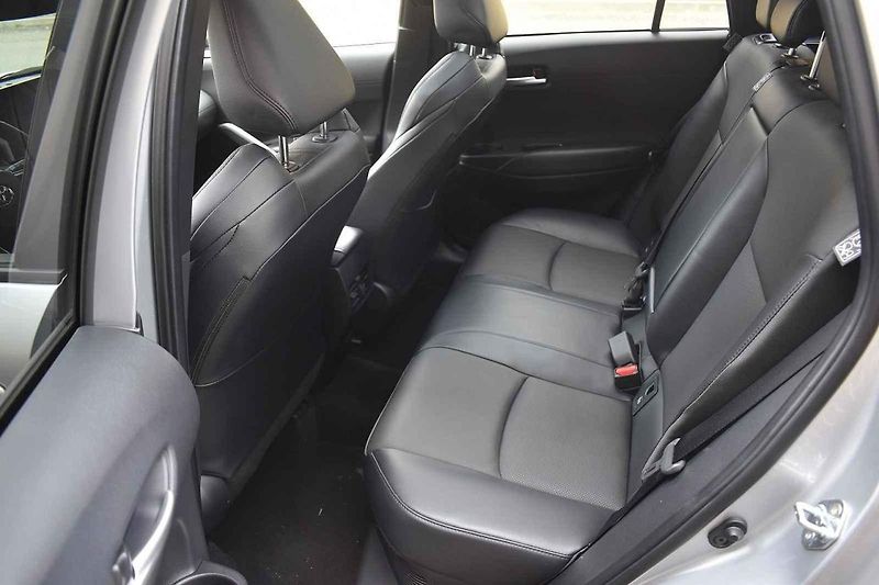Corolla Cross může mít pohon všech kol