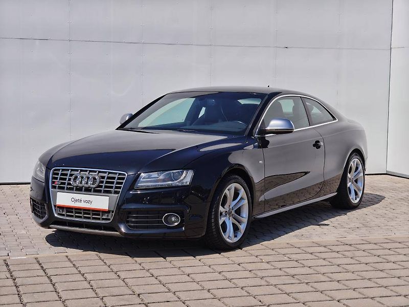 Audi S5 4,2FSI - fotka 1 z 24