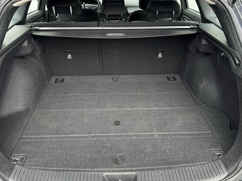 Hyundai i30 Smart DCT - fotka 10 z 25