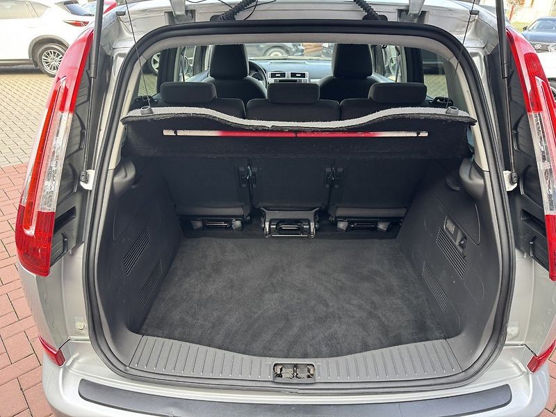 Ford C-MAX (2009) 1.6i Style Digi Klima Tažné Z - fotka 18 z 45
