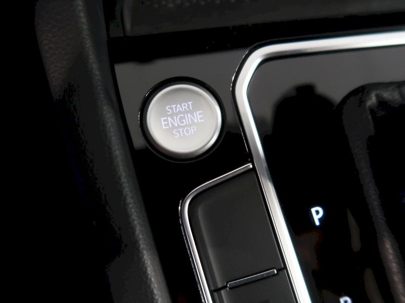 Volkswagen Passat (2023) ELEGANCE 2.0TDI 110kW DSG - fotka 19 z 34
