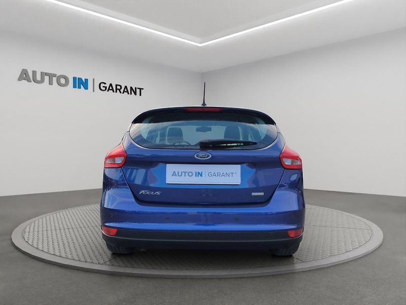 Ford Focus (2018) 1.0 EcoBoost 92kW, Serv. kniha - fotka 6 z 23