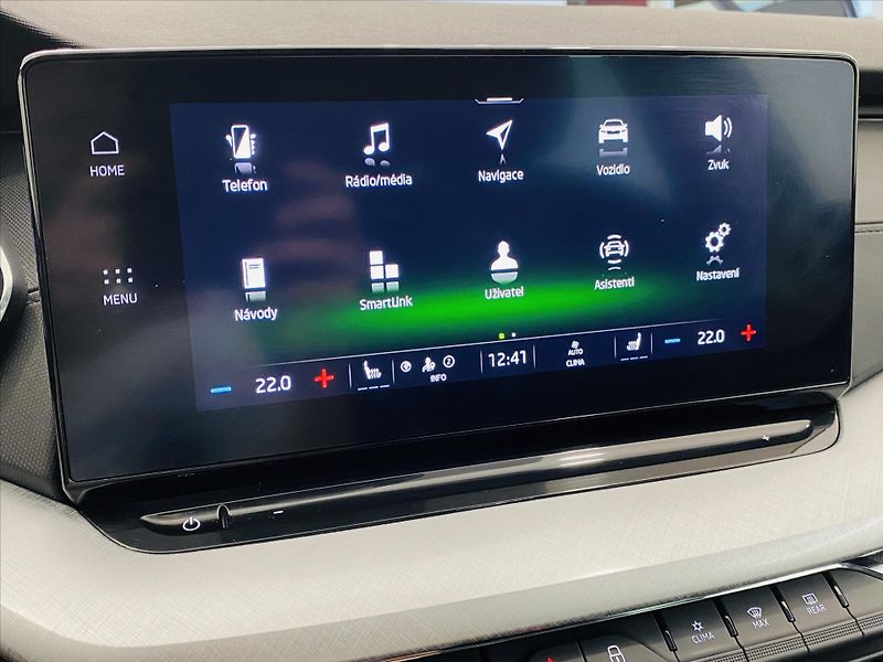 Škoda Octavia 2,0 TDI 110kW DSG Ambition - fotka 13 z 28