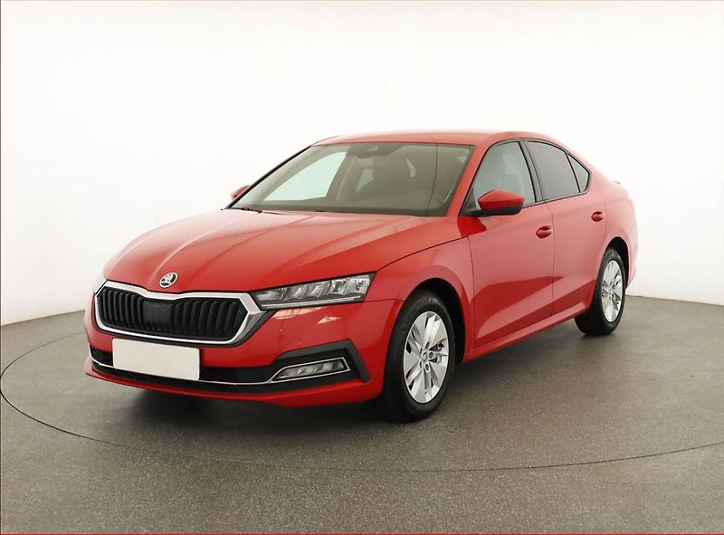 Škoda Octavia (2021) Ambition Plus 2.0 TDI, Automat - fotka 2 z 21