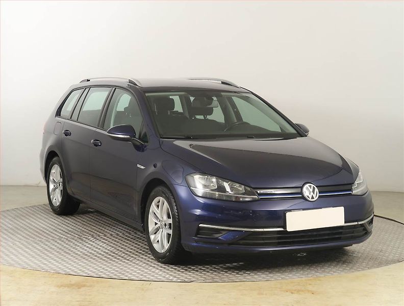 Volkswagen Golf (2019) 1.5 TSI, Tempomat - fotografie inzerátu