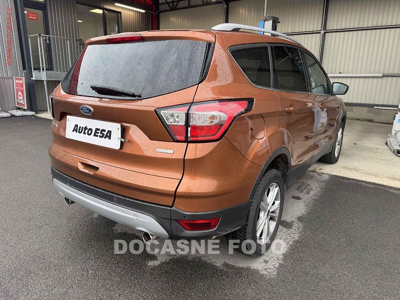 Ford Kuga (2019) 1.5 EB, ČR, navi, autoAC - fotka 2 z 3
