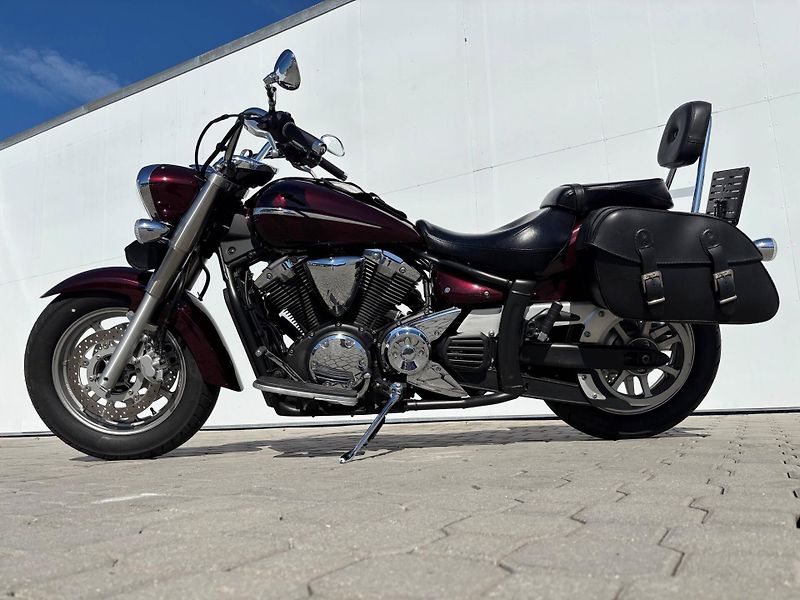 Yamaha XVS1300 Midnight Star 1304 - fotka 4 z 8