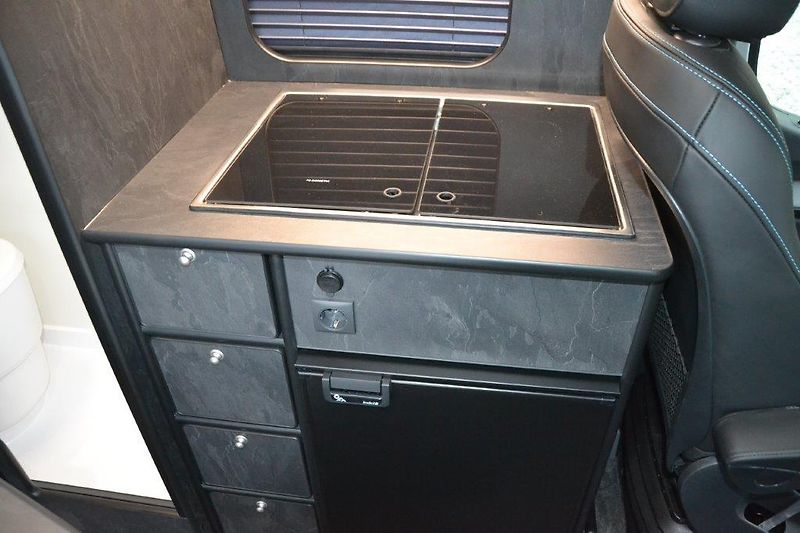 Mercedes-Benz Sprinter 319 Camper Family - fotka 18 z 50