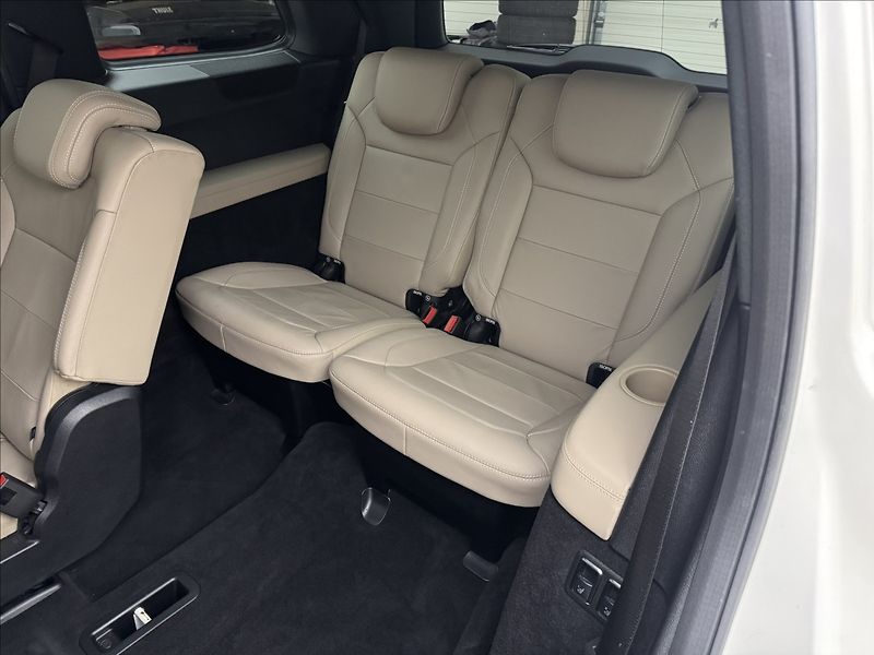 Mercedes-Benz GL 3,0 DPH AMG 4X4 NZTOP 360° TZ - fotka 42 z 48