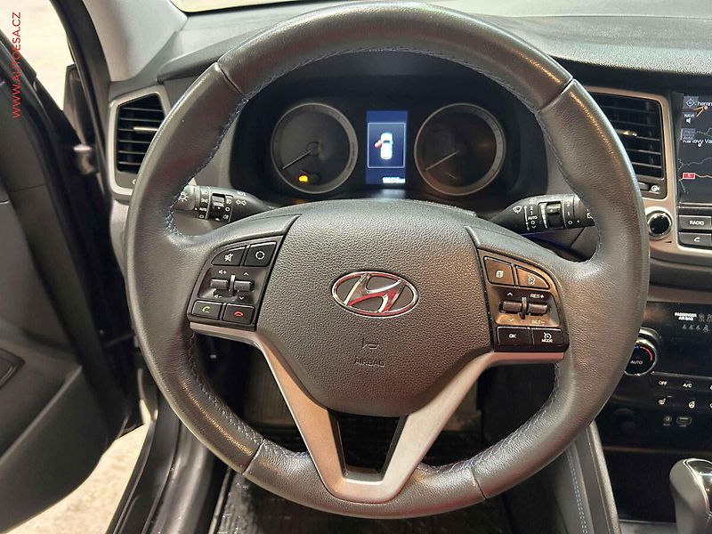 Hyundai Tucson (2017) 1.7 CRDi, ČR, AT, navi, LED - fotka 16 z 17