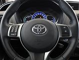 Toyota Yaris (2015) 1.5 Hybrid, Automat - náhled 8
